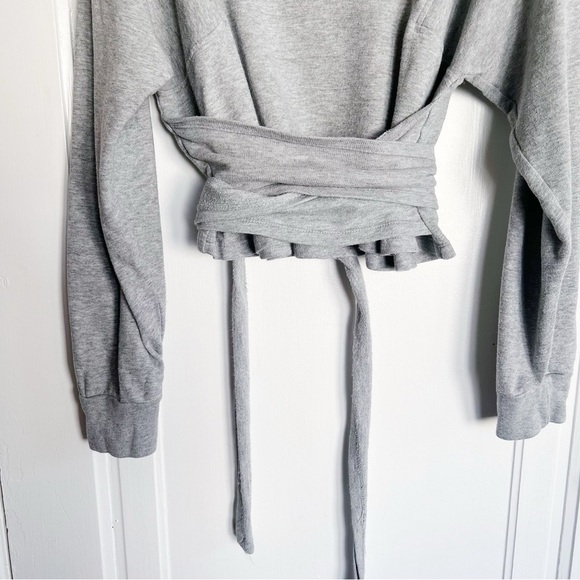 ALC • Atlas Tie-Front Sweatshirt grey terry knit dolman sleeve wrap waist - Picture 5 of 13